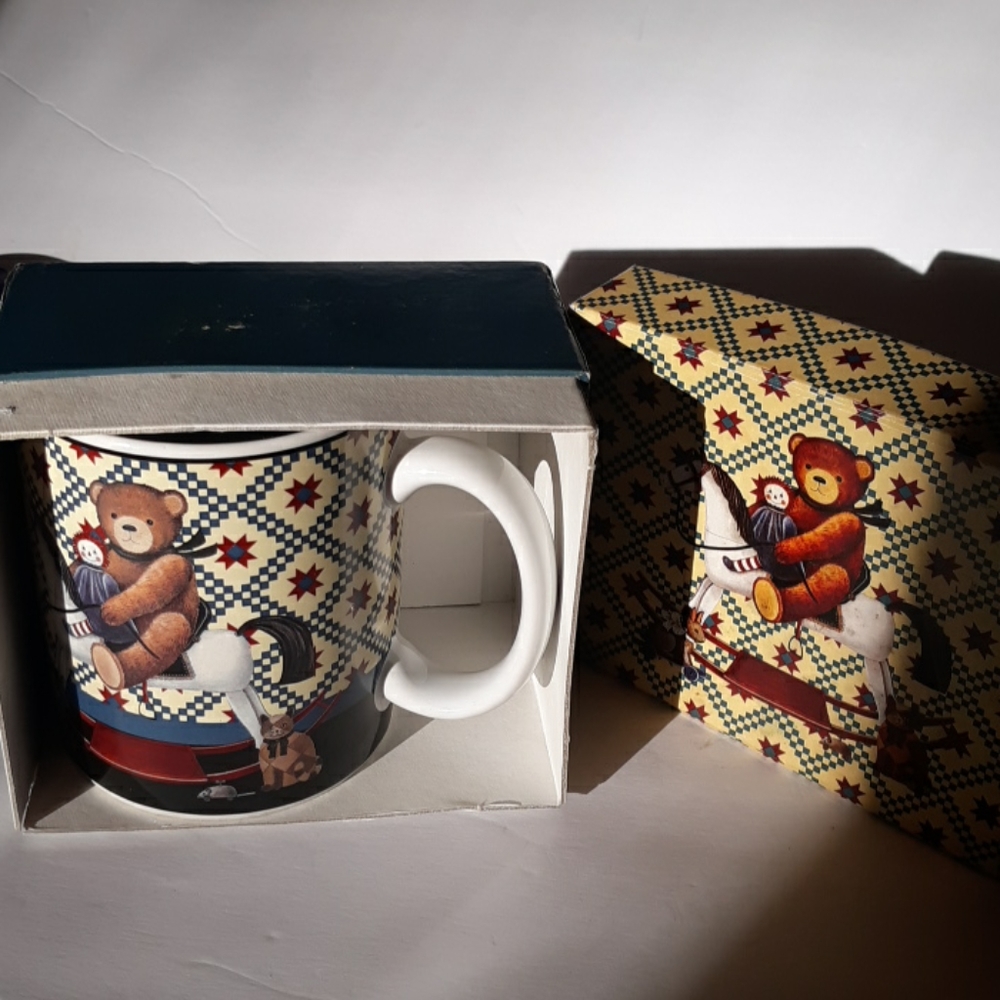 Teddy and friends lang and wise collector mug